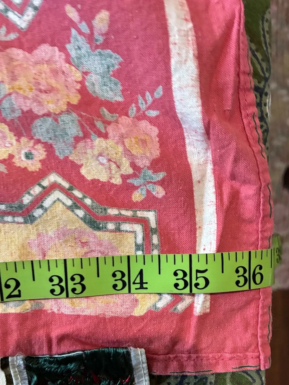 Vintage ‘93 April Cornell 36x34” Tablecloth. This vintage fabric is the 